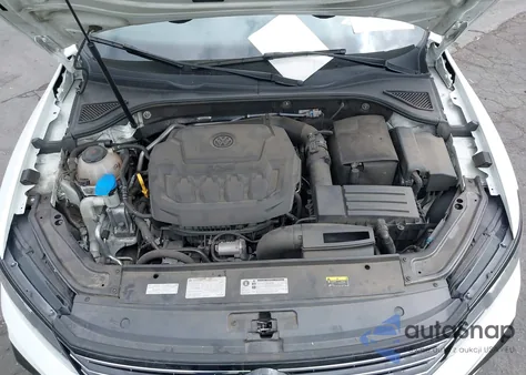 2018 Volkswagen Passat 2.0T R-Line/2.0T S из США, поврежденный, VIN 1VWAA7A38JC008055